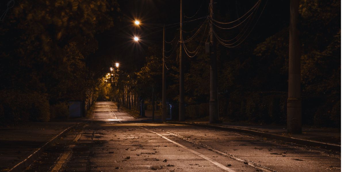 The child who walked alone at night to find help